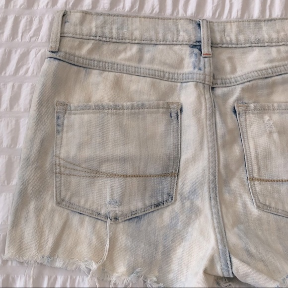 TNA Faded Wash Distressed Jean Shorts - Picture 6 of 6